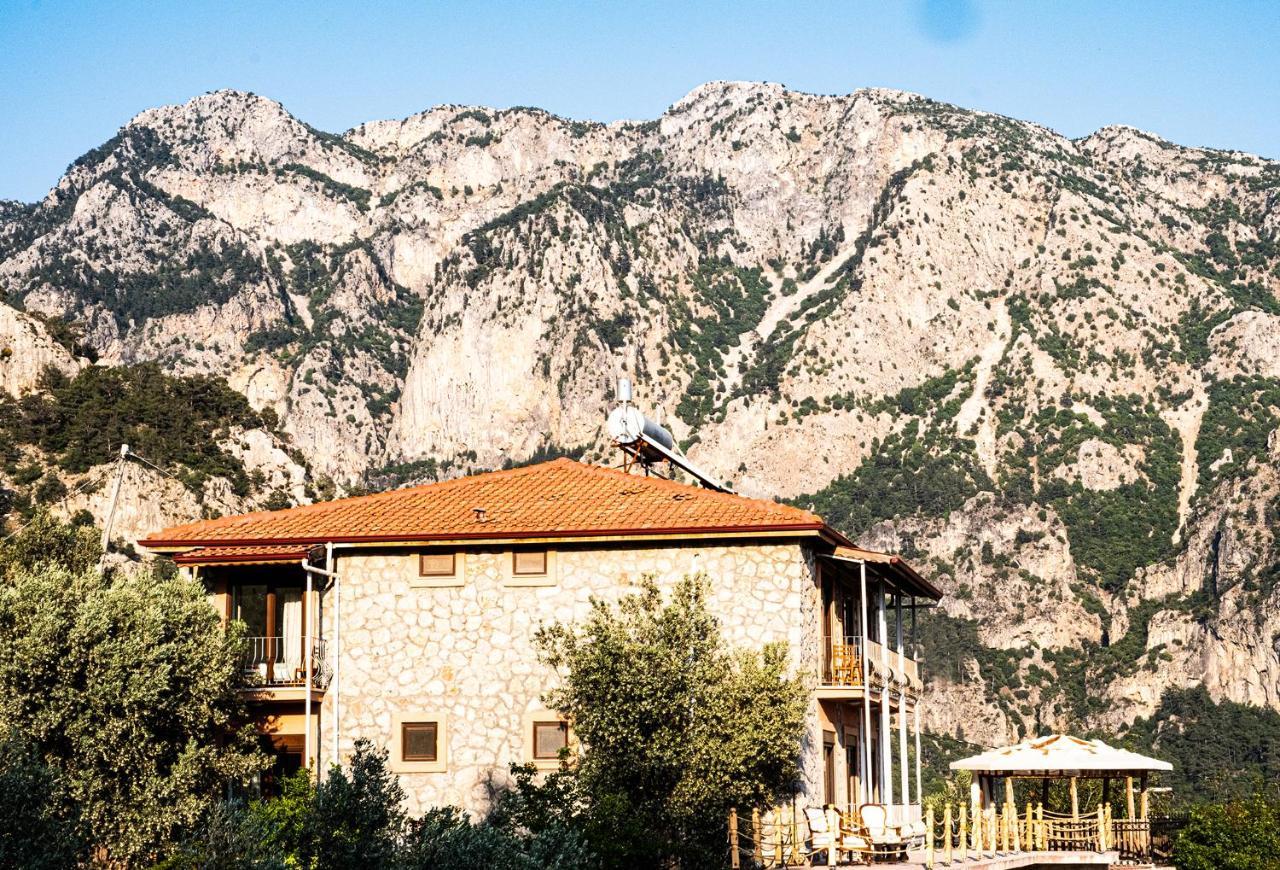 Casa Di Pietra Hotel Фетие Екстериор снимка