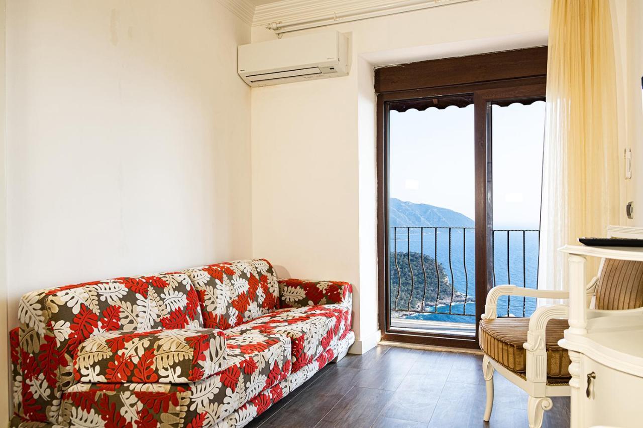Casa Di Pietra Hotel Фетие Екстериор снимка