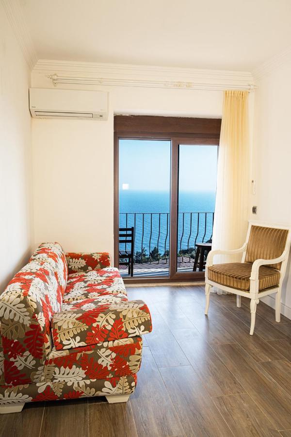 Casa Di Pietra Hotel Фетие Екстериор снимка